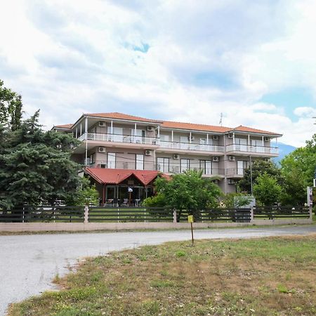 Hotel Geromichalos Paralía Skotínis Bagian luar foto